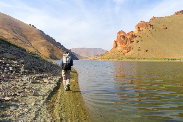 ShoresLakeOwyhee